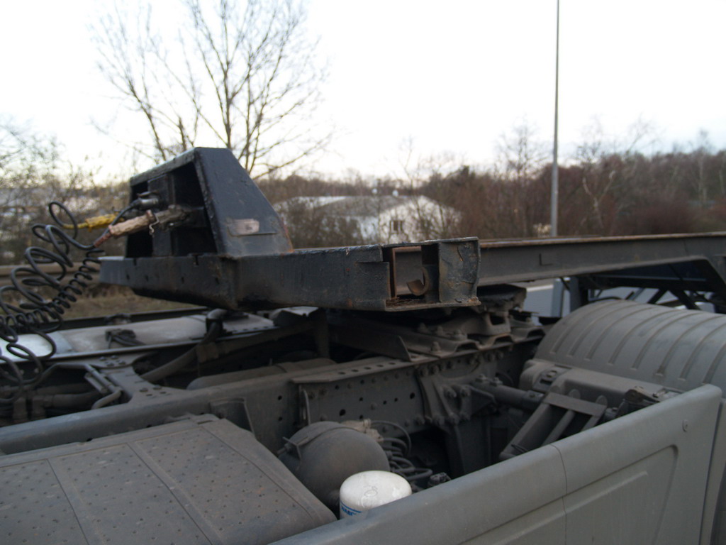 LKW verliert Container Koeln Niehler Ei P104.JPG